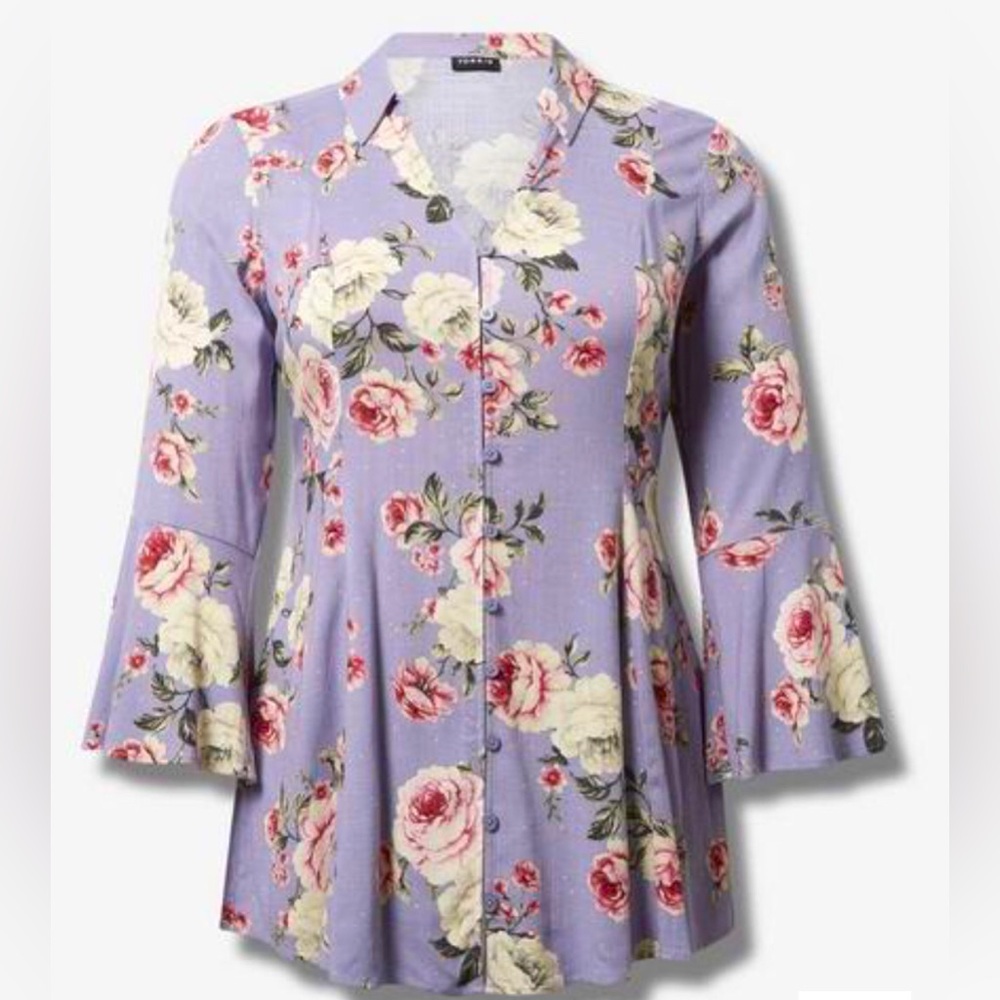 Fit And Flare Rayon Slub Button-Front Top by Torrid!🔝 is size 3X